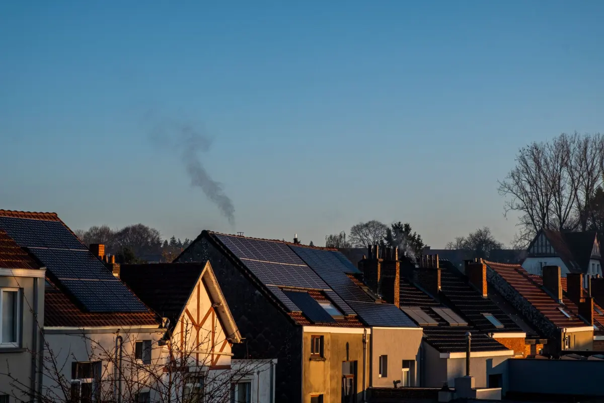 Zonnepanelen saldering 2027 laag inkomen: gevolgen